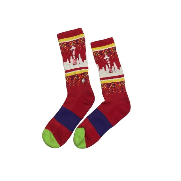Strideline‎ City Seattle Retro Red Skyline Socks Crew M/L - Picture 1 of 6